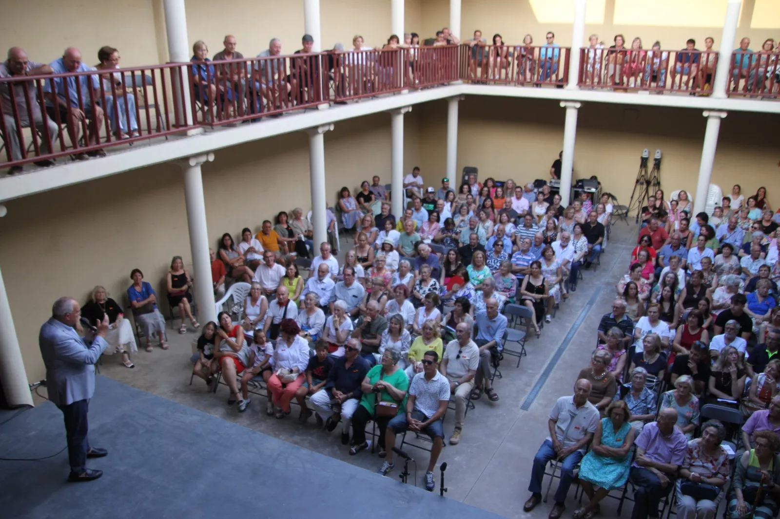 Estreno de 'Perra fiel' en el Corral de Comedias de Robres. Foto Carlos Neofato