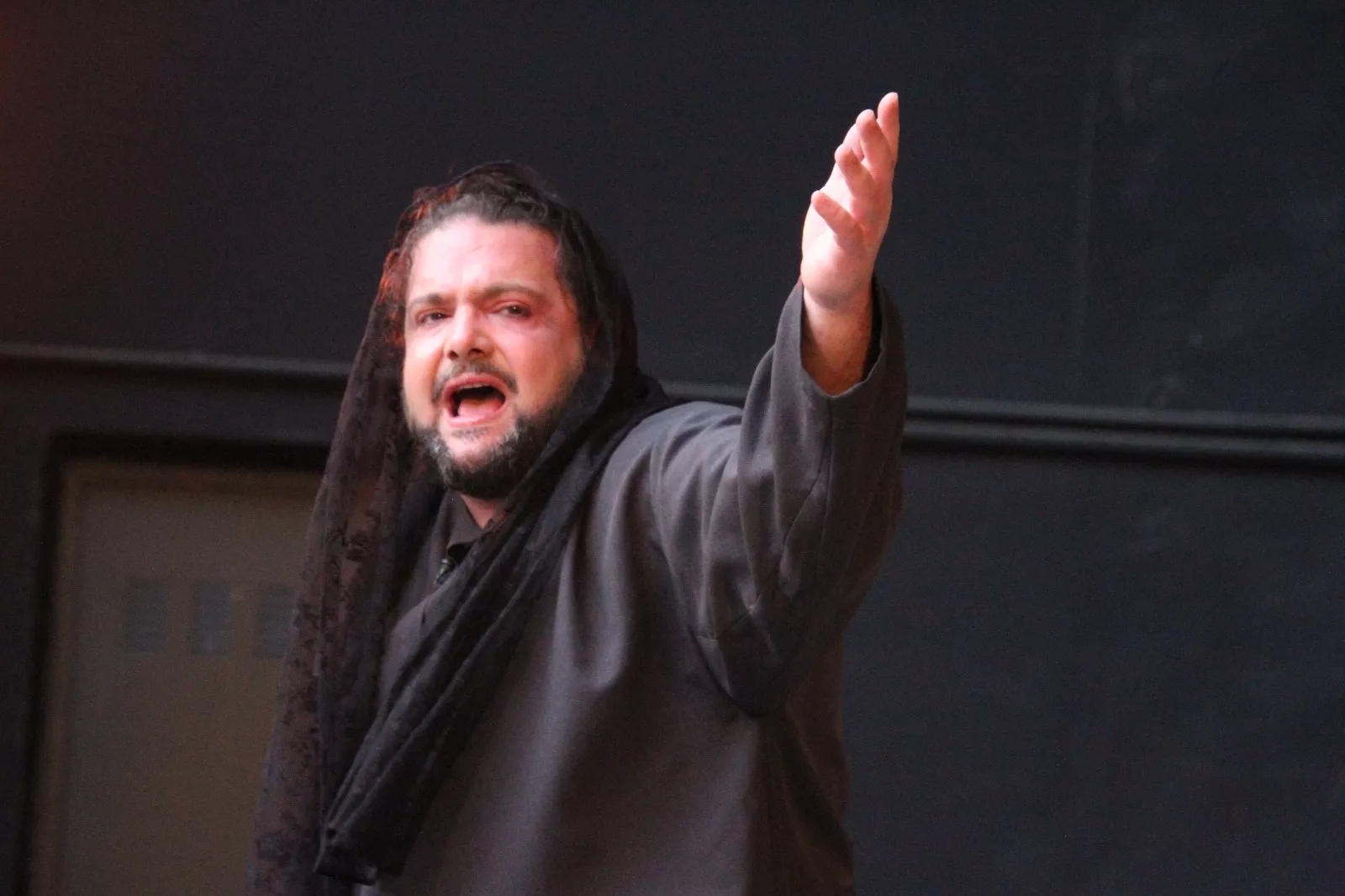 Estreno de 'Perra fiel' en el Corral de Comedias de Robres. Foto Carlos Neofato
