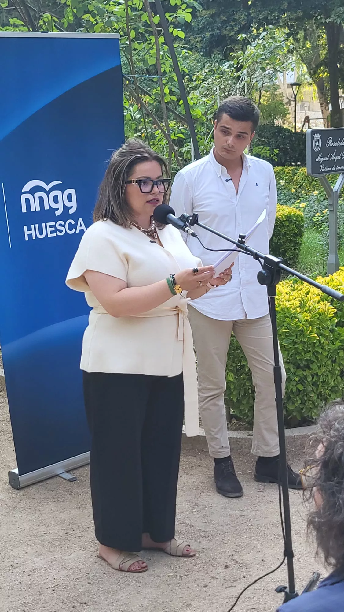 Homenaje a Miguel Ángel Blanco en la Rosaleda del Parque Miguel Servet de Huesca
