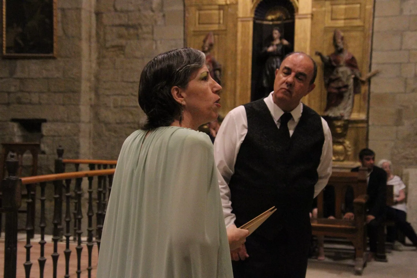 Deleites Diversos interpretando 'El gran teatro del mundo' en San Pedro el Viejo. Foto Carlos Neofato