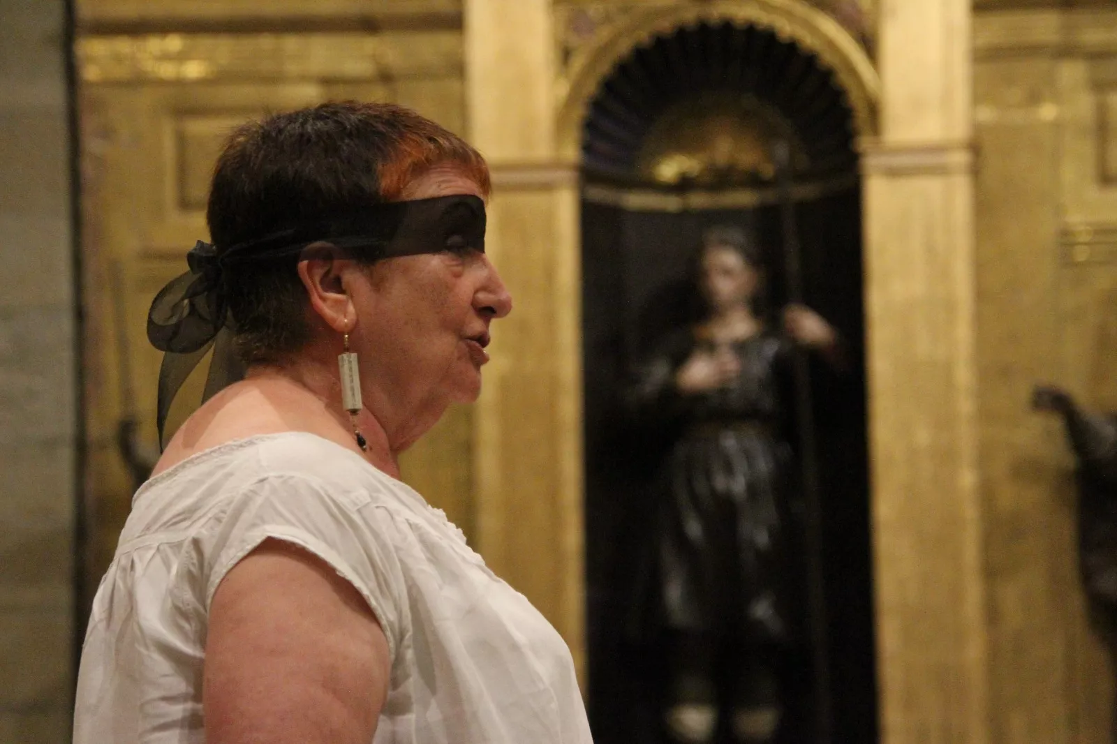 Deleites Diversos interpretando 'El gran teatro del mundo' en San Pedro el Viejo. Foto Carlos Neofato