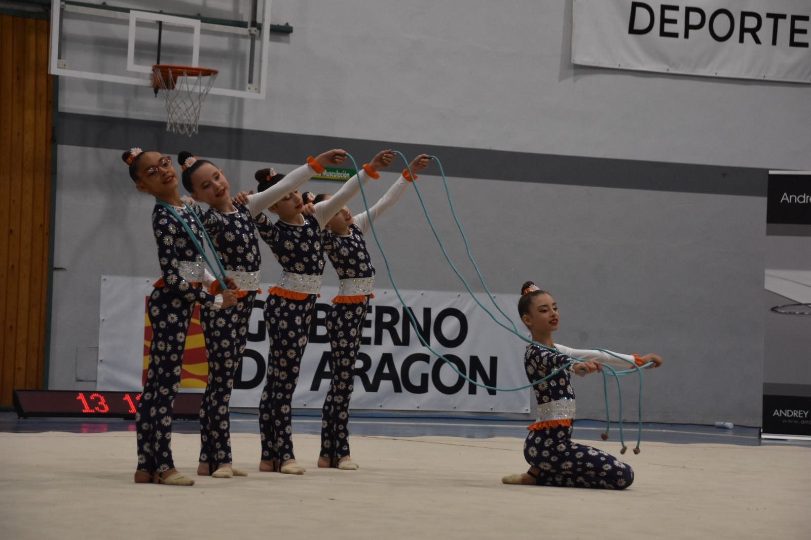 Imágenes del Trofeo Aragón Promoción de gimnasia rítmica 