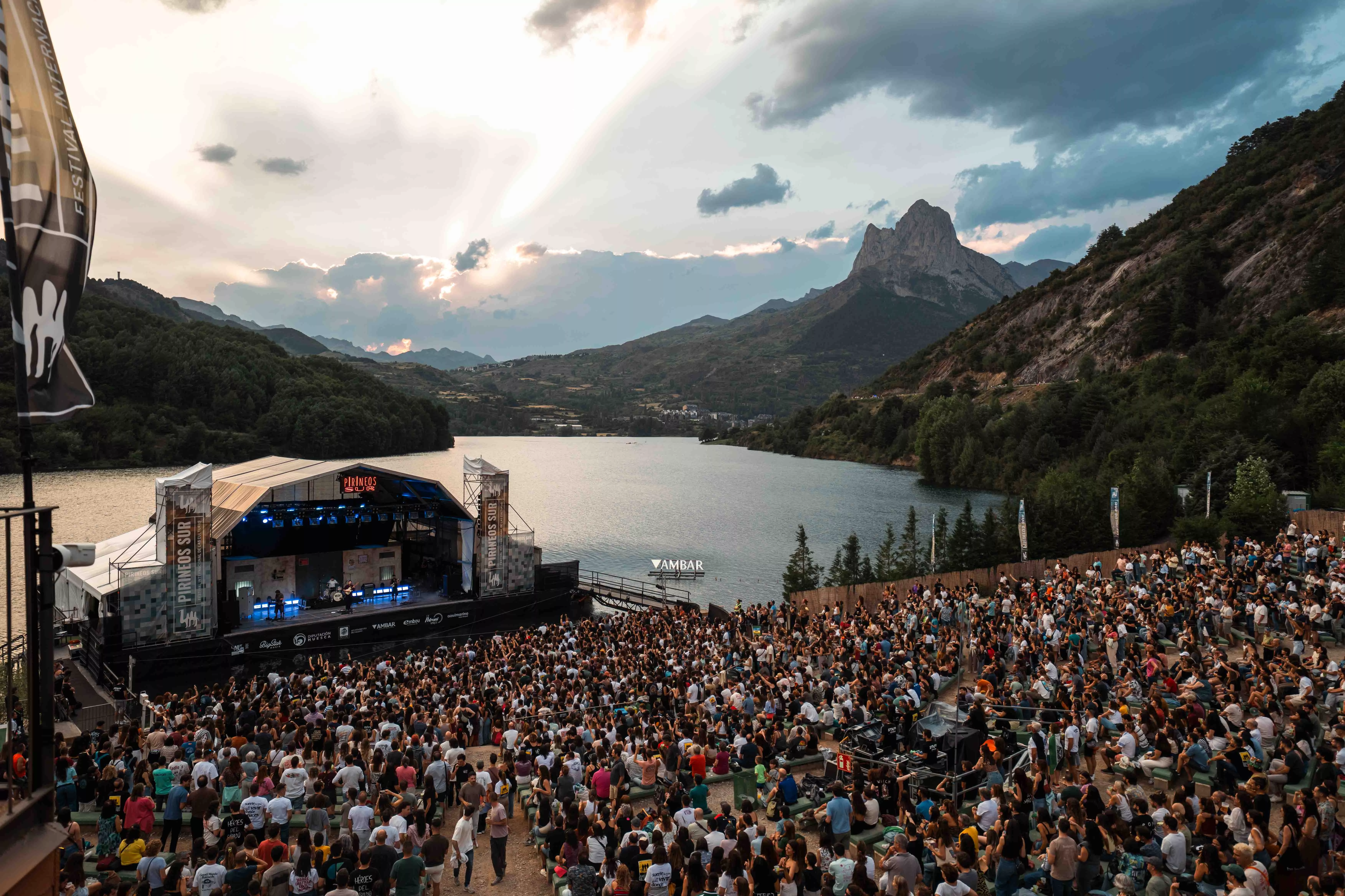  La Moda y Sanguijuelas del Guadiana en Pirineos Sur. Fotos Pilar Villuendas