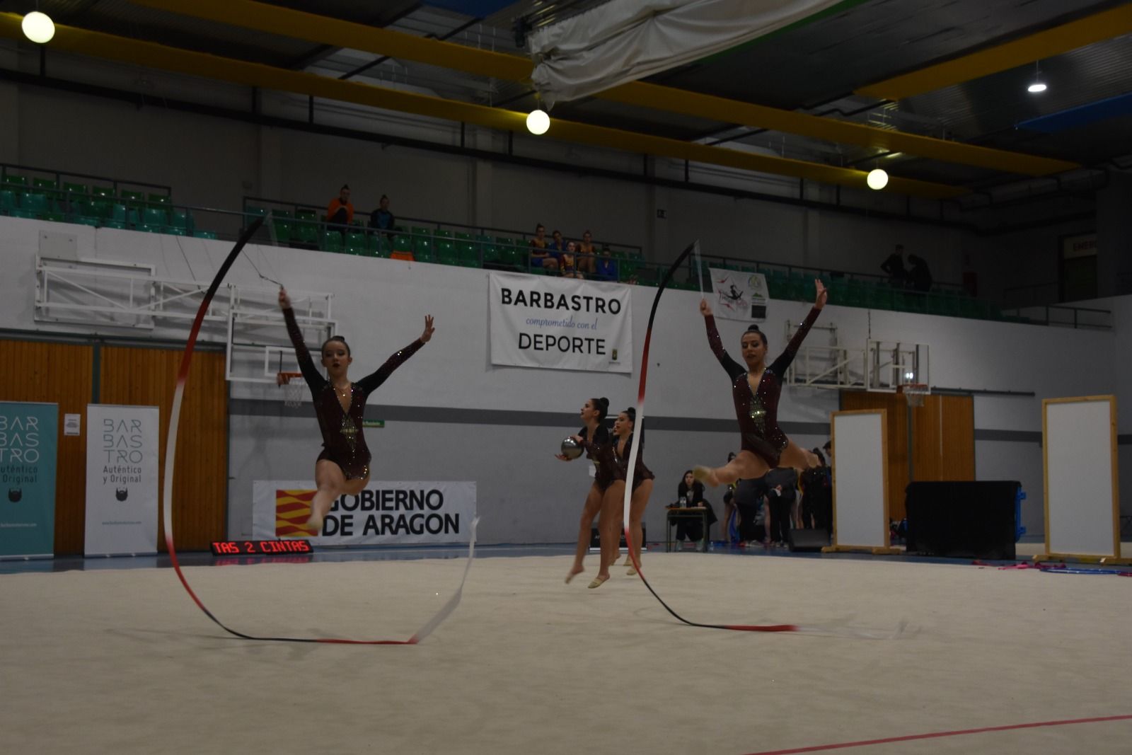 Imágenes del Trofeo Aragón Promoción de gimnasia rítmica 