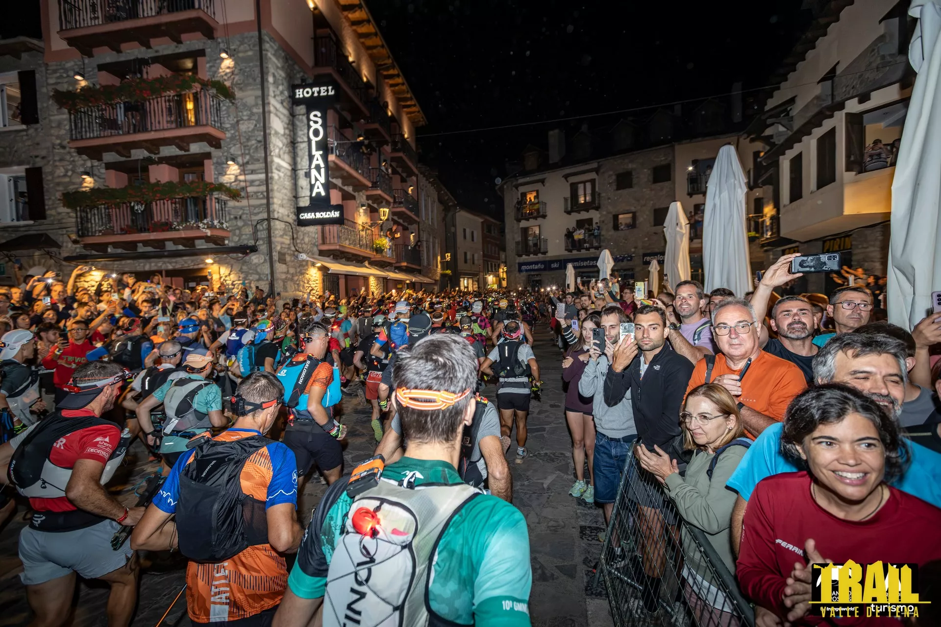 SALIDA GRAN TRAIL TRANGOWORLD ANETO POSSETS