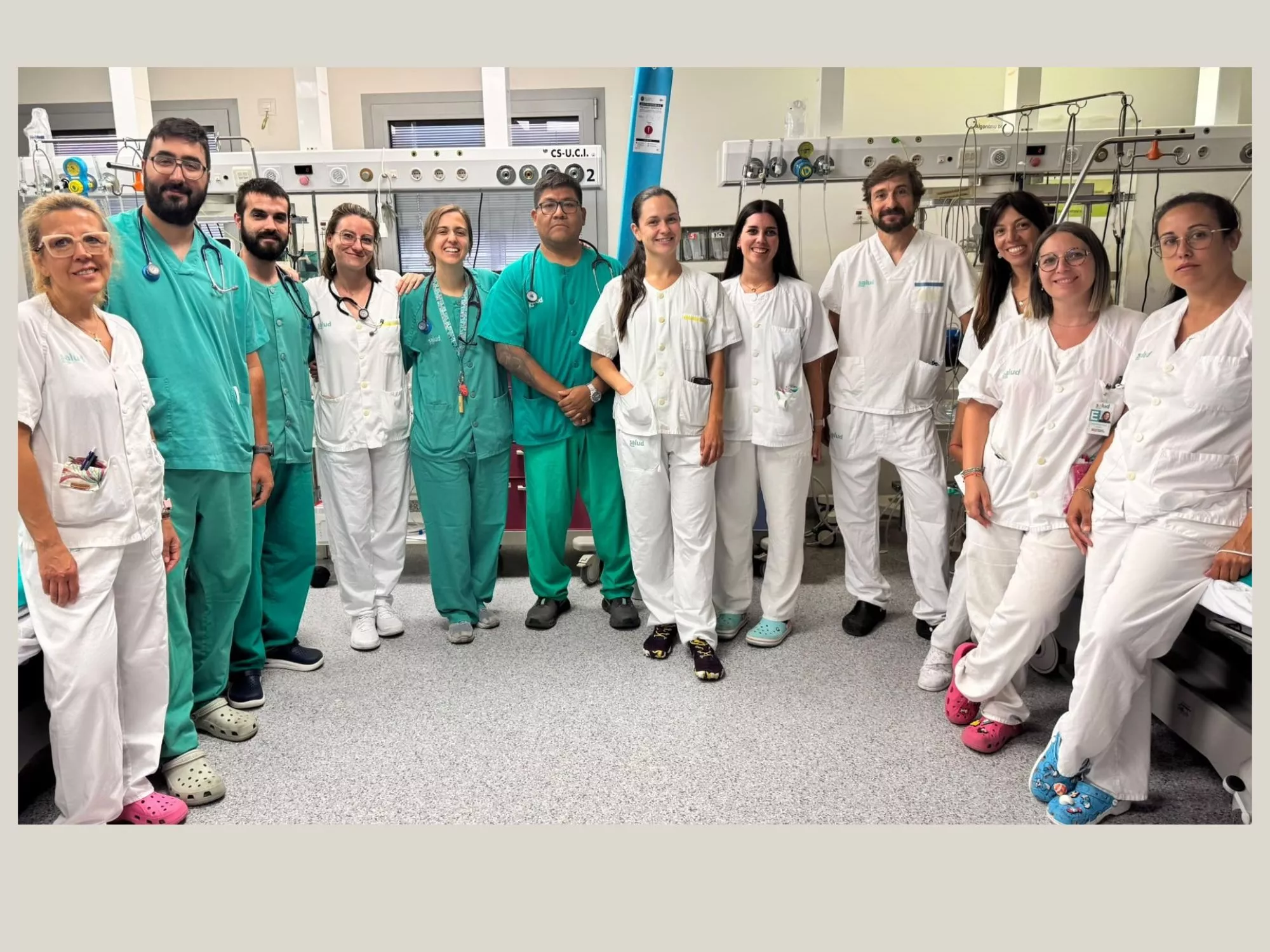 rte del personal médico y de Urgencias del Hospital de Barbastro. Foto Gobierno de Aragón.