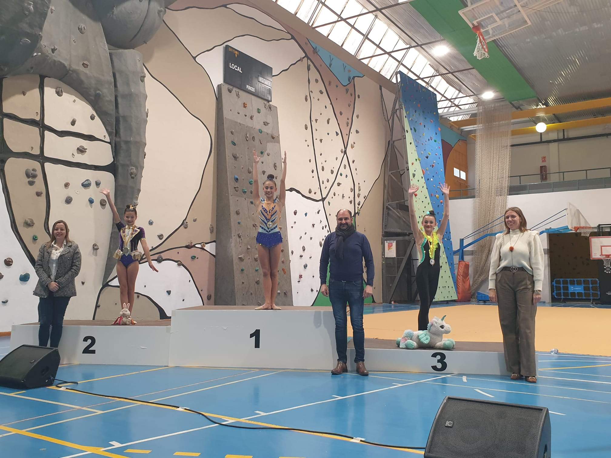 Imágenes del Trofeo Aragón Promoción de Gimnasia Rítmica. Paola Gascón, oro individual de Espacio Rítmica