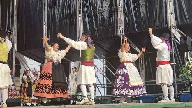 26 Festival Folklórico Castillo de Montearagón. Foto Myriam Martínez 26 Festival Folklórico Castillo de Montearagón. Foto Myriam Martínez