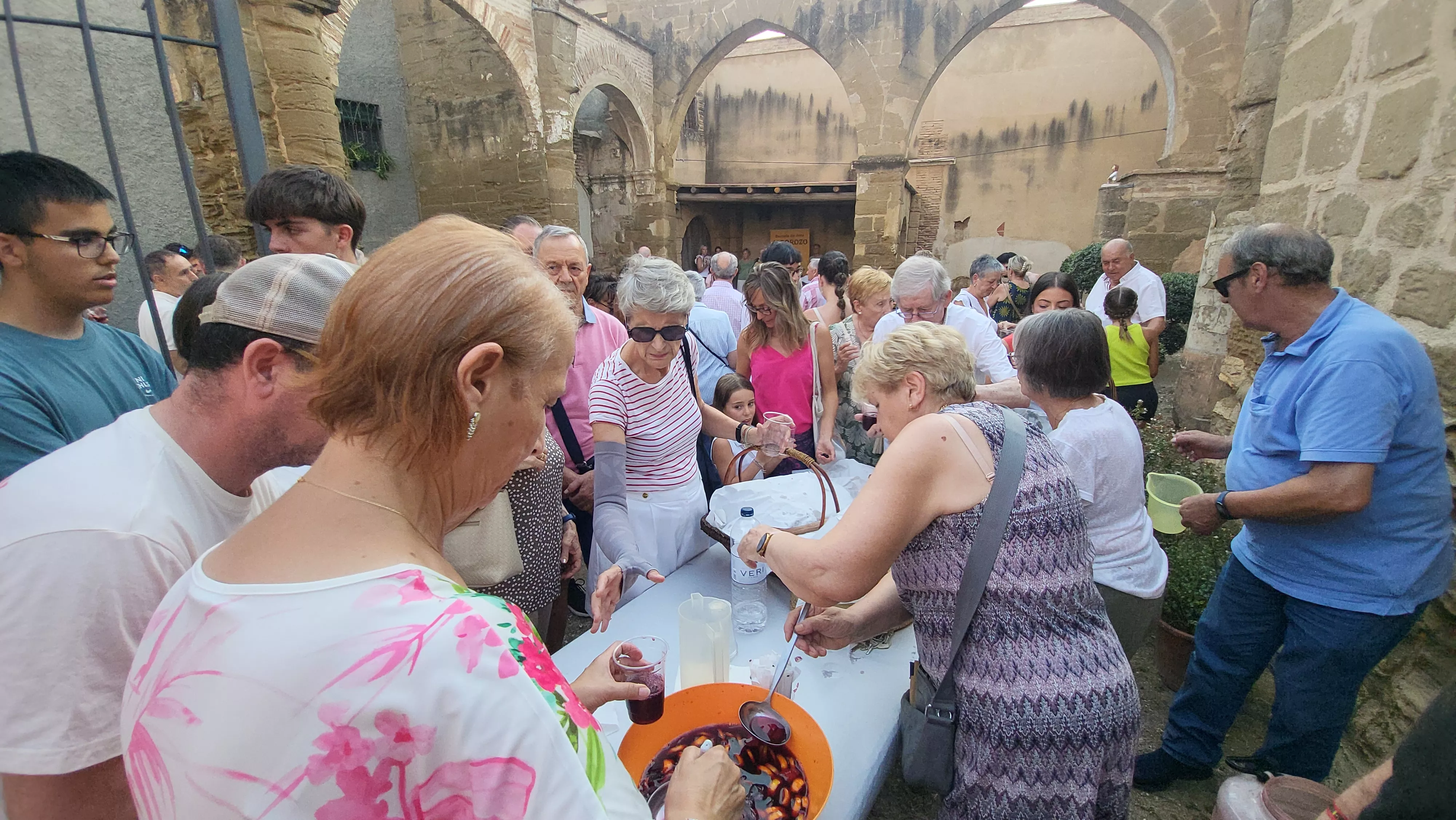 Celebración de la fiesta de La Malena en Huesca. Foto Mercedes Manterola
