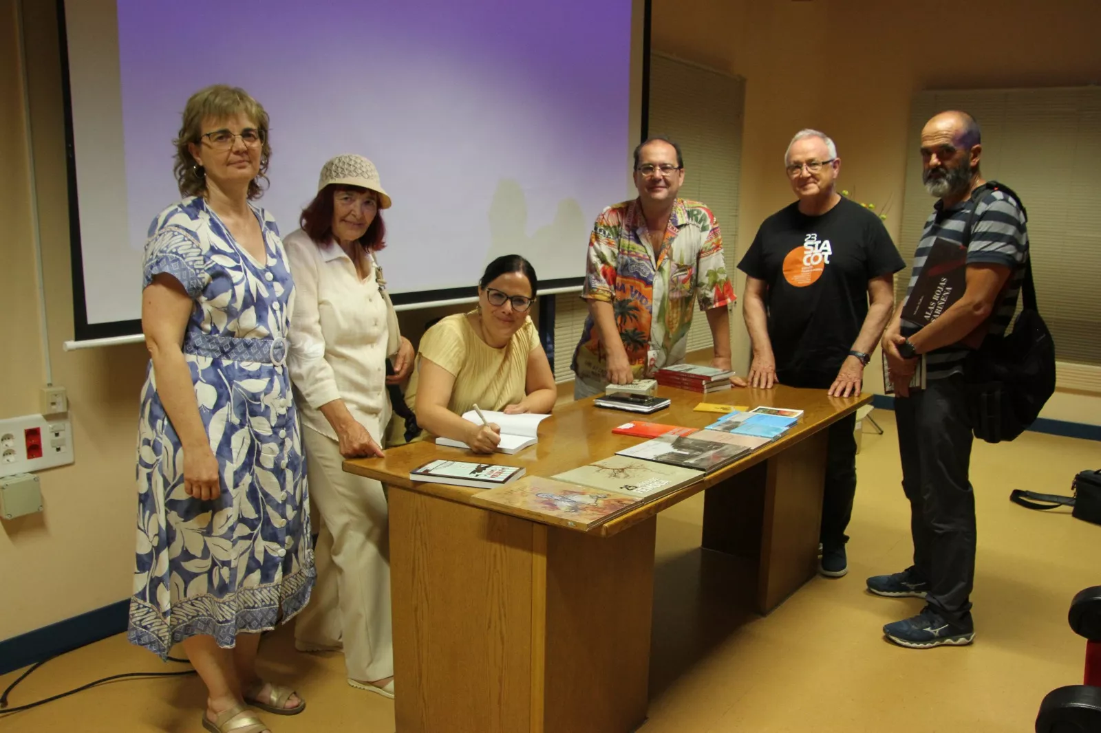 Presentación de la reedición de "Sariñena en guerra". Foto Carlos Neofato