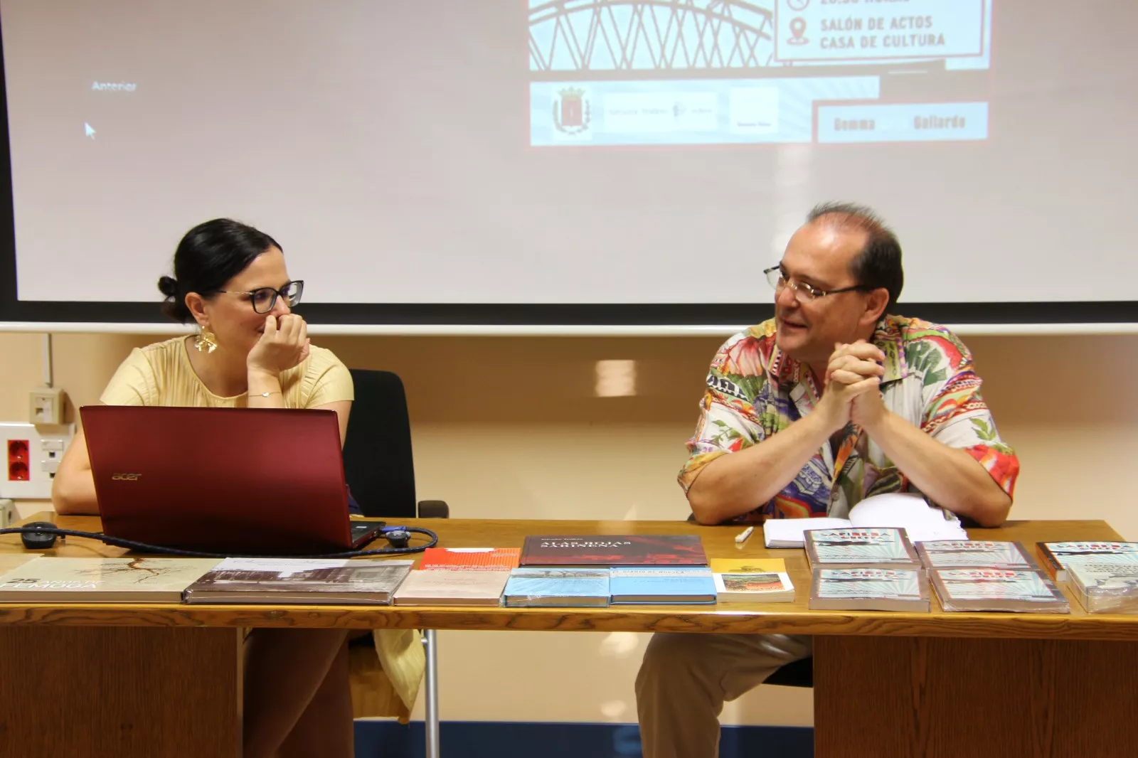 Presentación de la reedición de "Sariñena en guerra". Foto Carlos Neofato