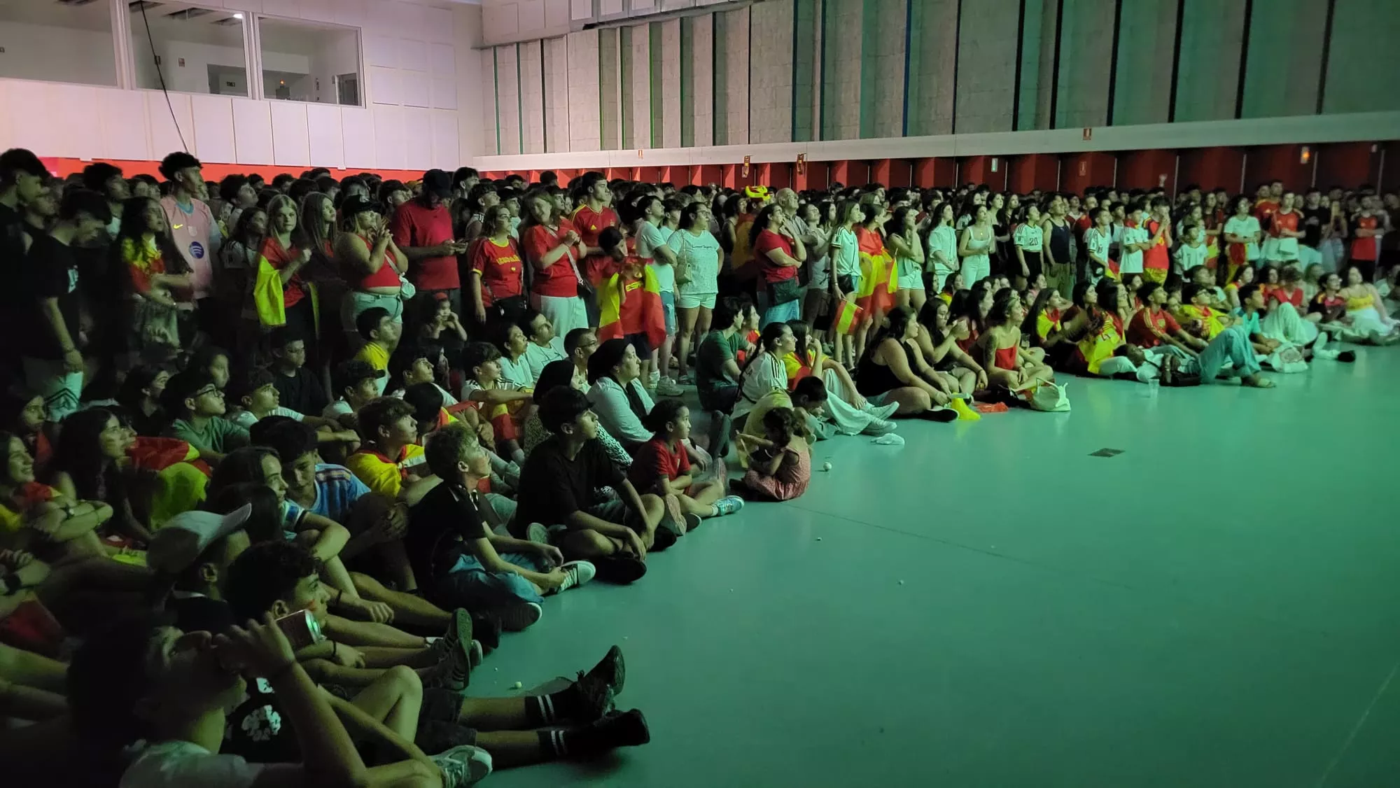 Animación en Huesca a la Selección Española en la final del Mundial
