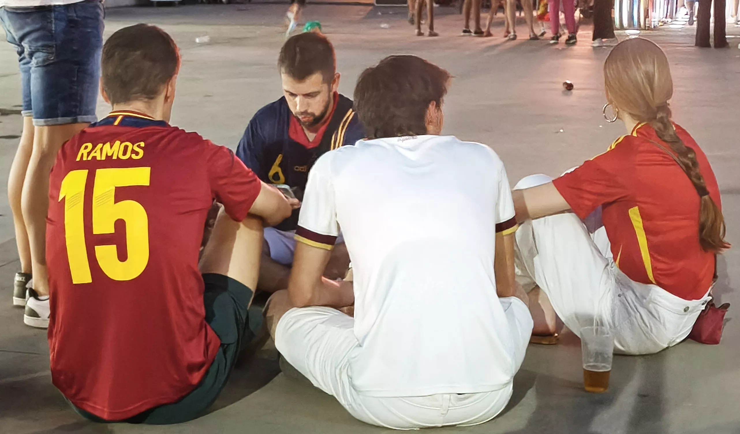 Animación en Huesca a la Selección Española en la final del Mundial. Foto María José Sampietro