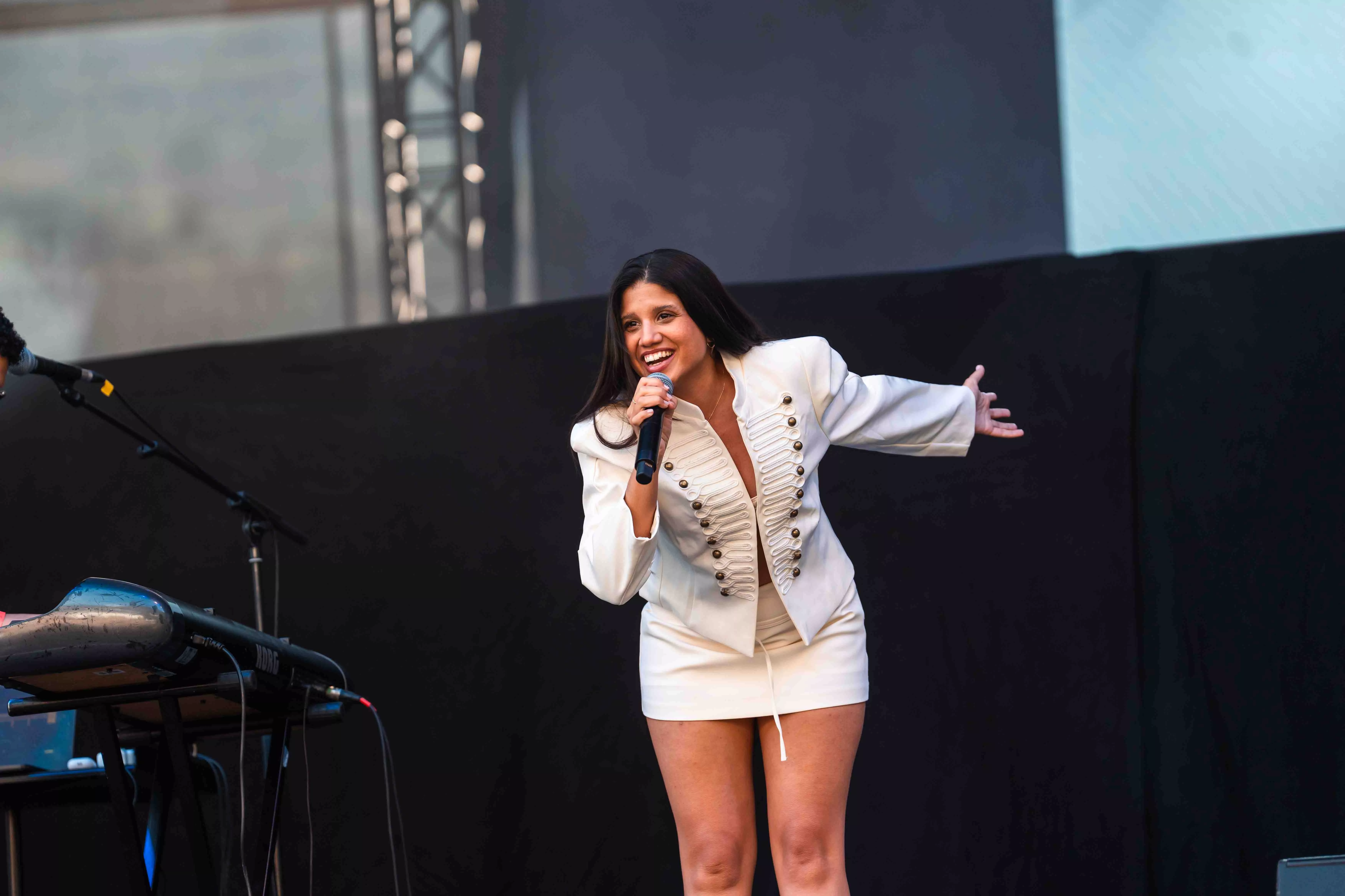 Rubén Blades, Monsieur Periné y Melanie Santiler en Pirineos Sur. Foto Pilar Villuendas