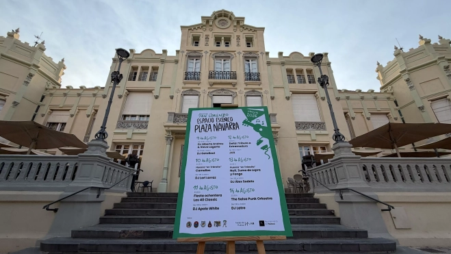 Cartel de la Plaza de Navarra