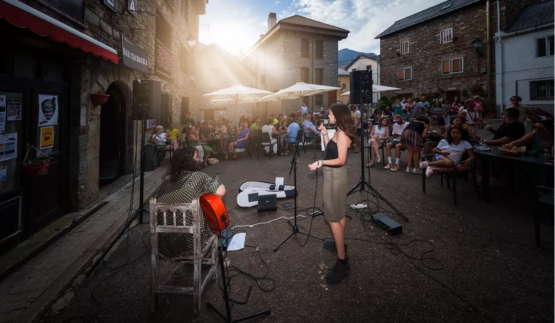 La música en las calles de Villanúa