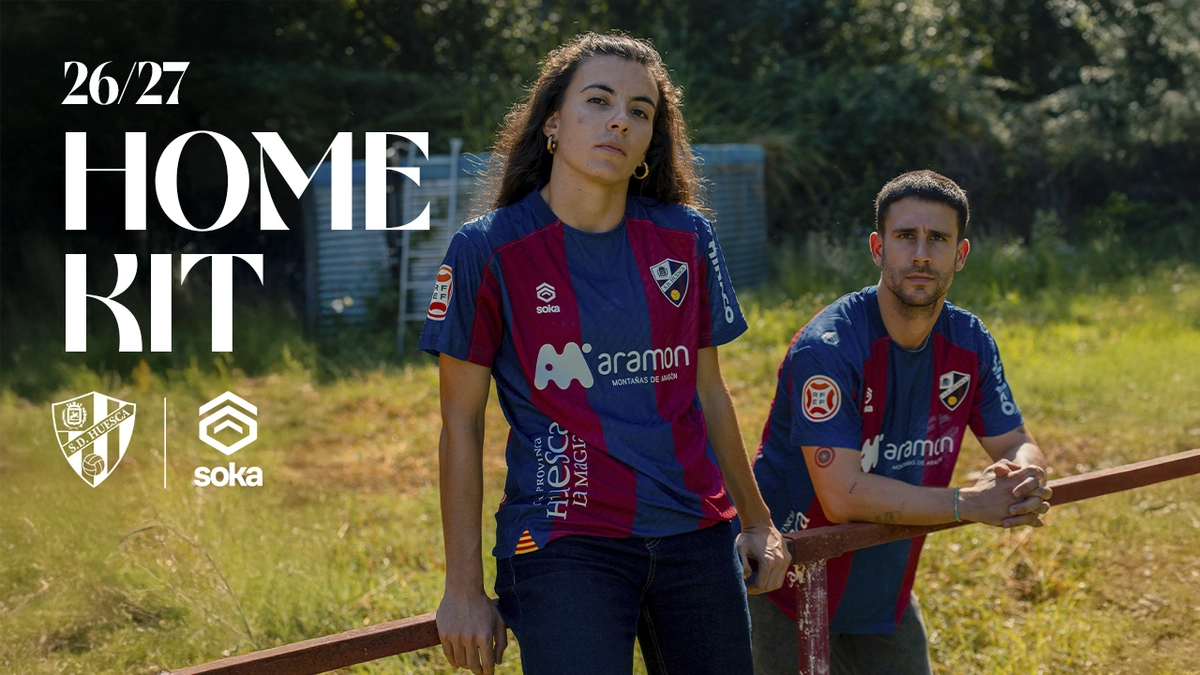 La SD Huesca presenta su nueva camiseta inspirada en la temporada 1977/78