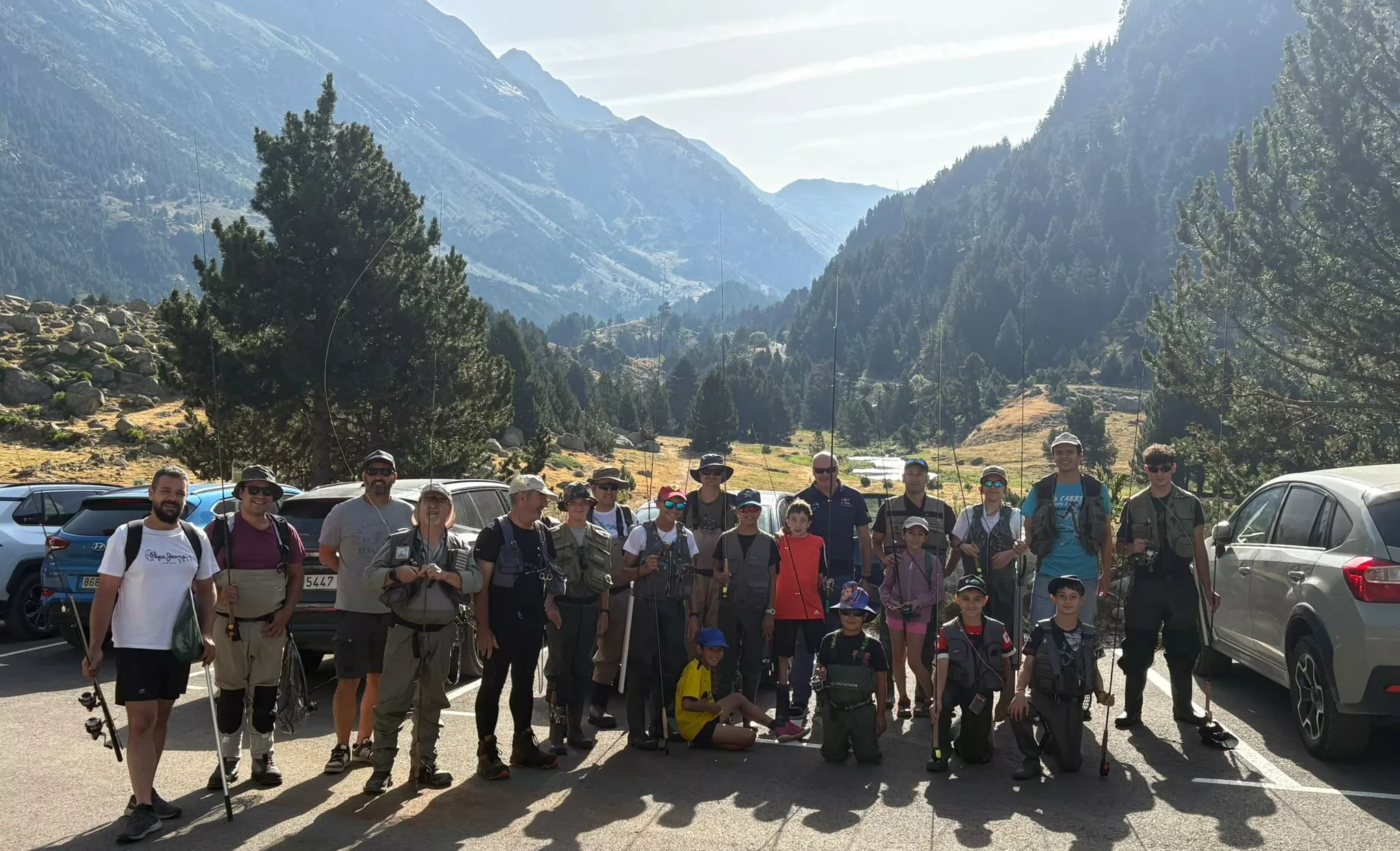 Gran jornada en Benasque en una nueva jornada del "Papá, llévame a pescar"