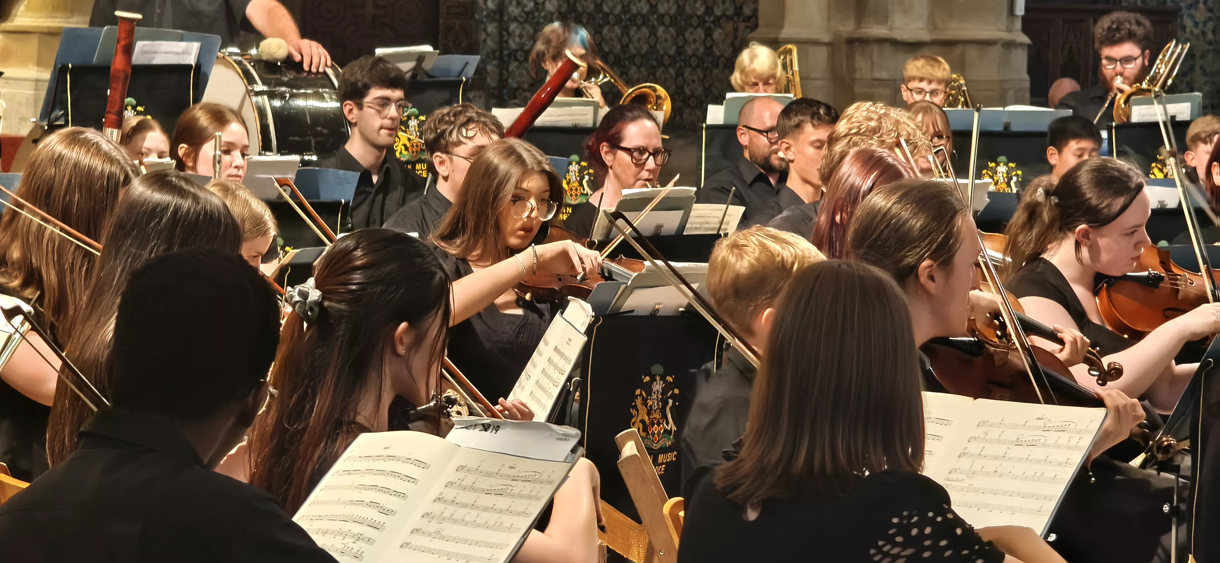 Concierto de la Joven Orquesta Sinfónica de Wigan en la Catedral de Huesca. Foto María José Sampietro
