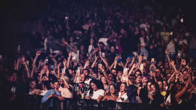 Lleno hasta la bandera este jueves en Pirineos Sur. Foto Jaime Ortiz