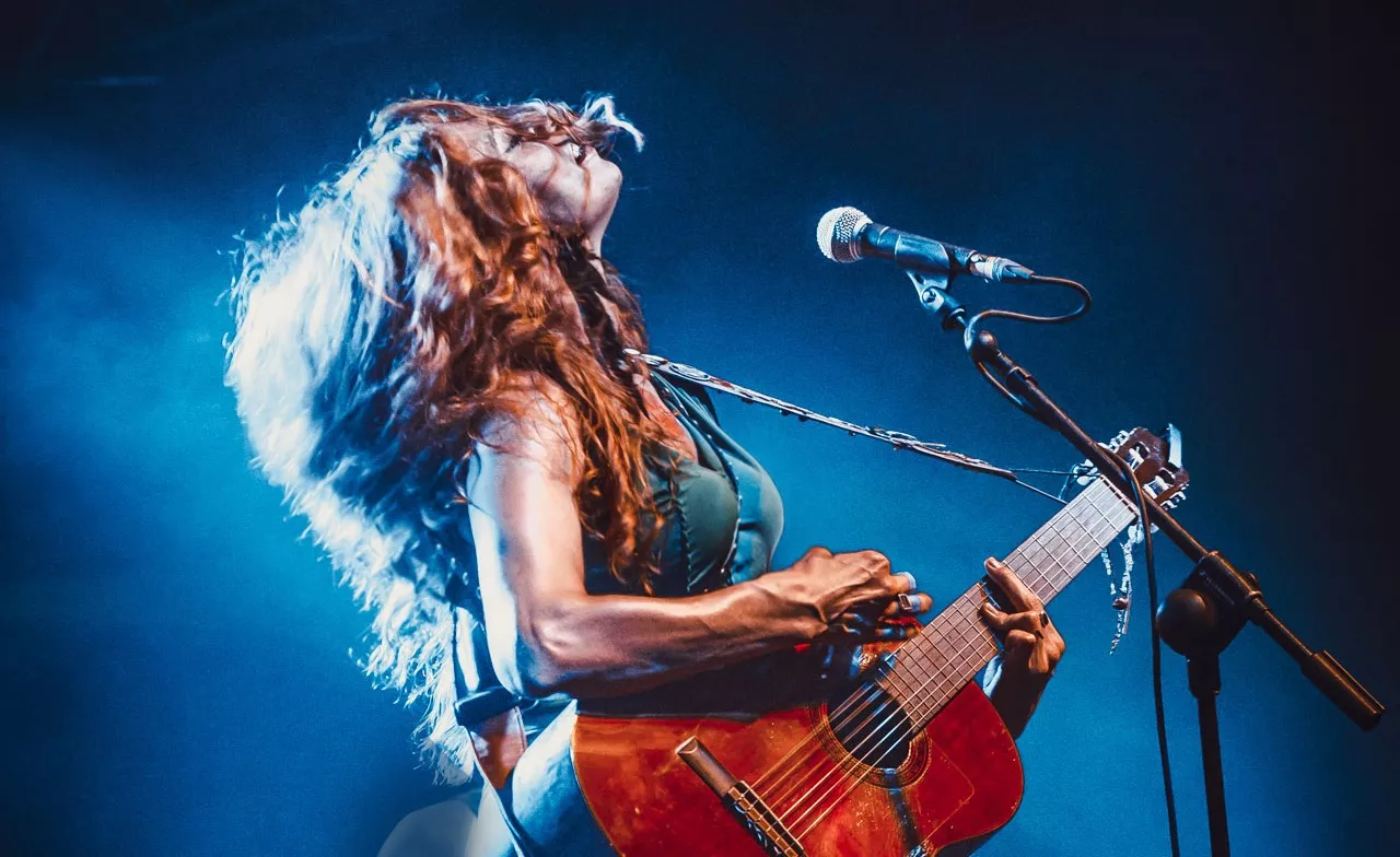 Tori Sparks actuará el domingo en la Borda Juan Ramón de Aísa, dentro del Festival Sonna.