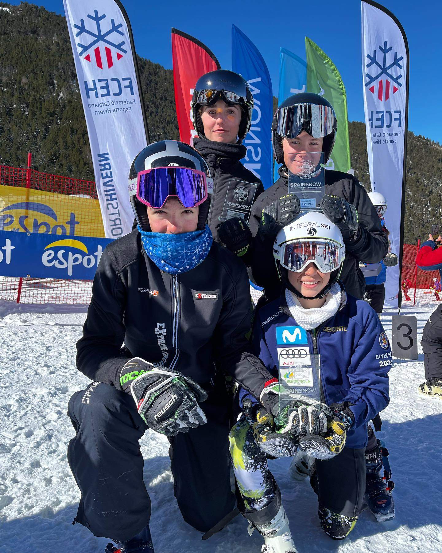 Los jóvenes del Club Esquí Jaca obtuvieron excelentes resultados en Espot. Foto CE Jaca