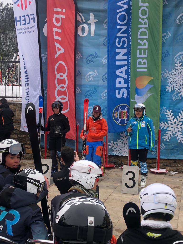 Imágenes de podios del CE Jaca en Espot