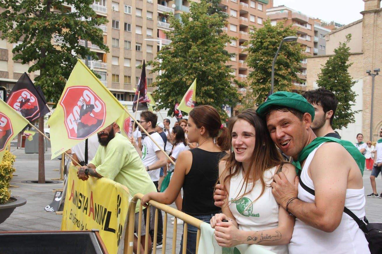 Manifestación antitaurina en San Lorenzo. Foto Carlos Neofato