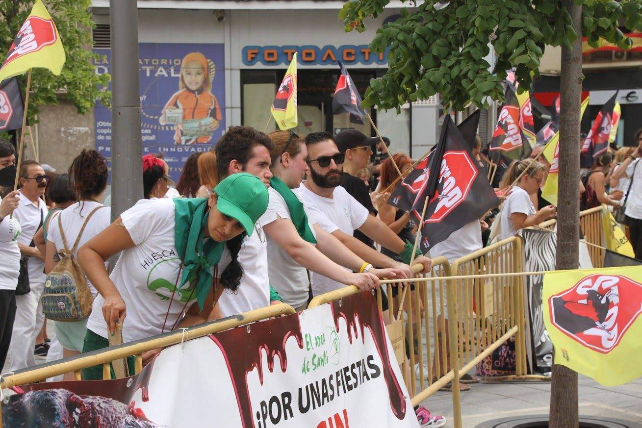Manifestación antitaurina en San Lorenzo. Foto Carlos Neofato 
