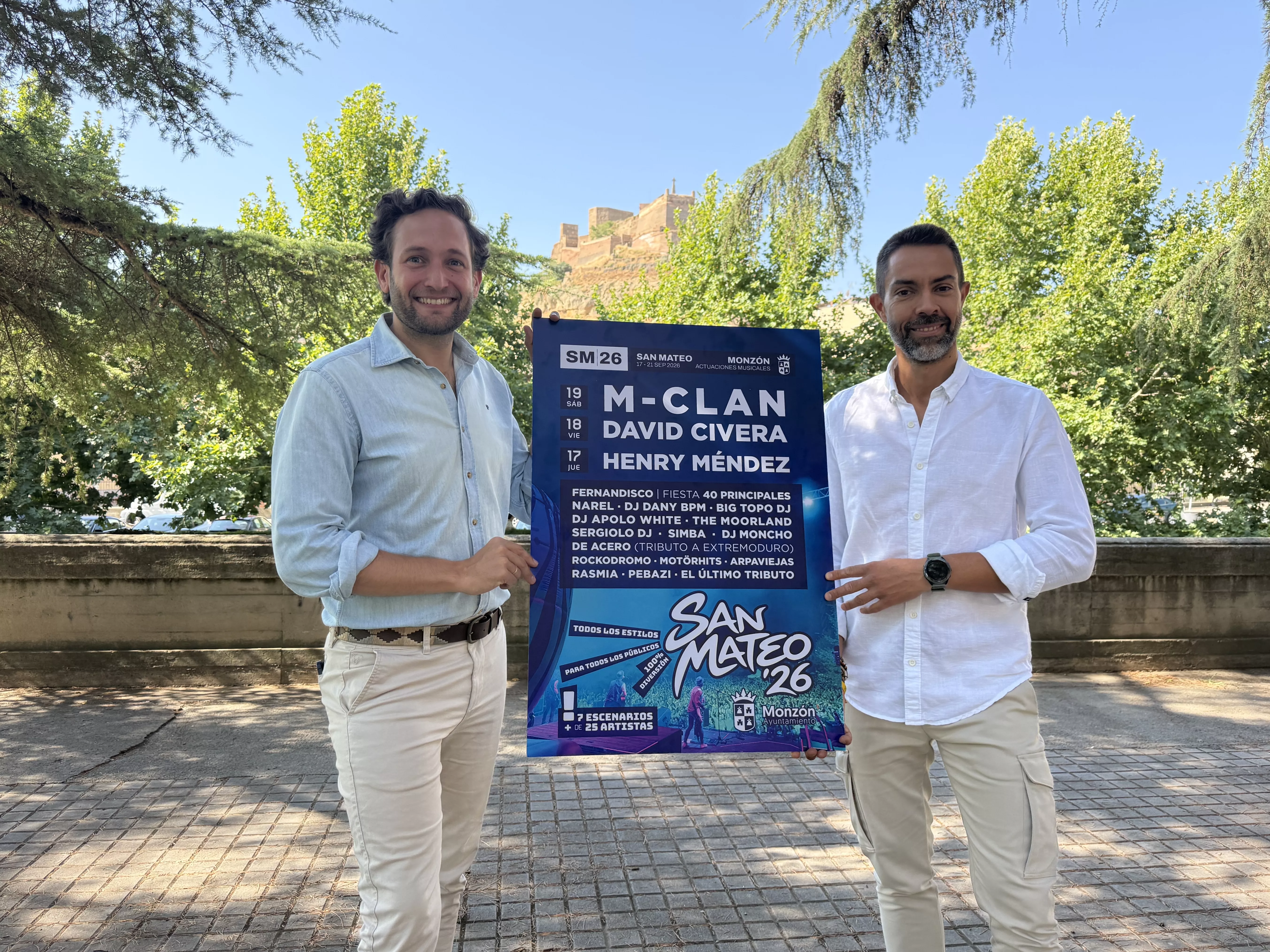 Isaac Claver y Jairo Sánchez han presentado el cartel musical de las fiestas de San Mateo de Monzón.