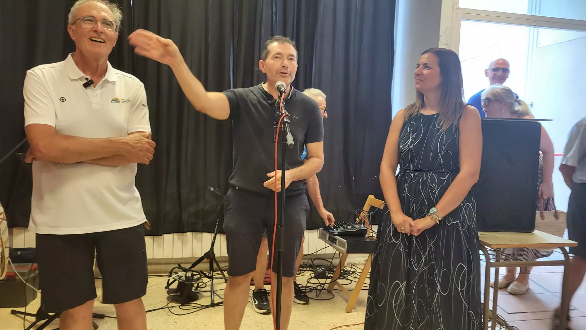 Inauguración del nuevo local del Club de Montaña Javieres en Huesca