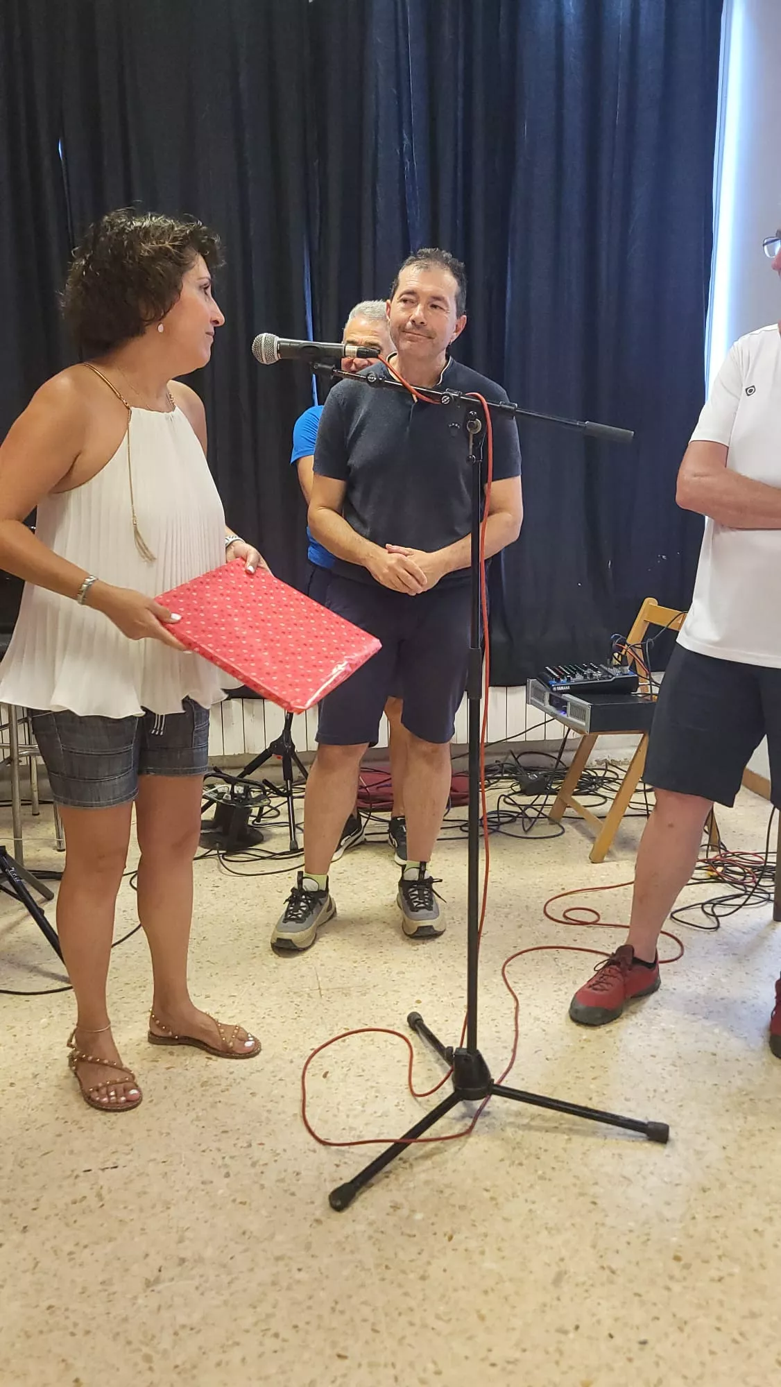 Inauguración del nuevo local del Club de Montaña Javieres en Huesca