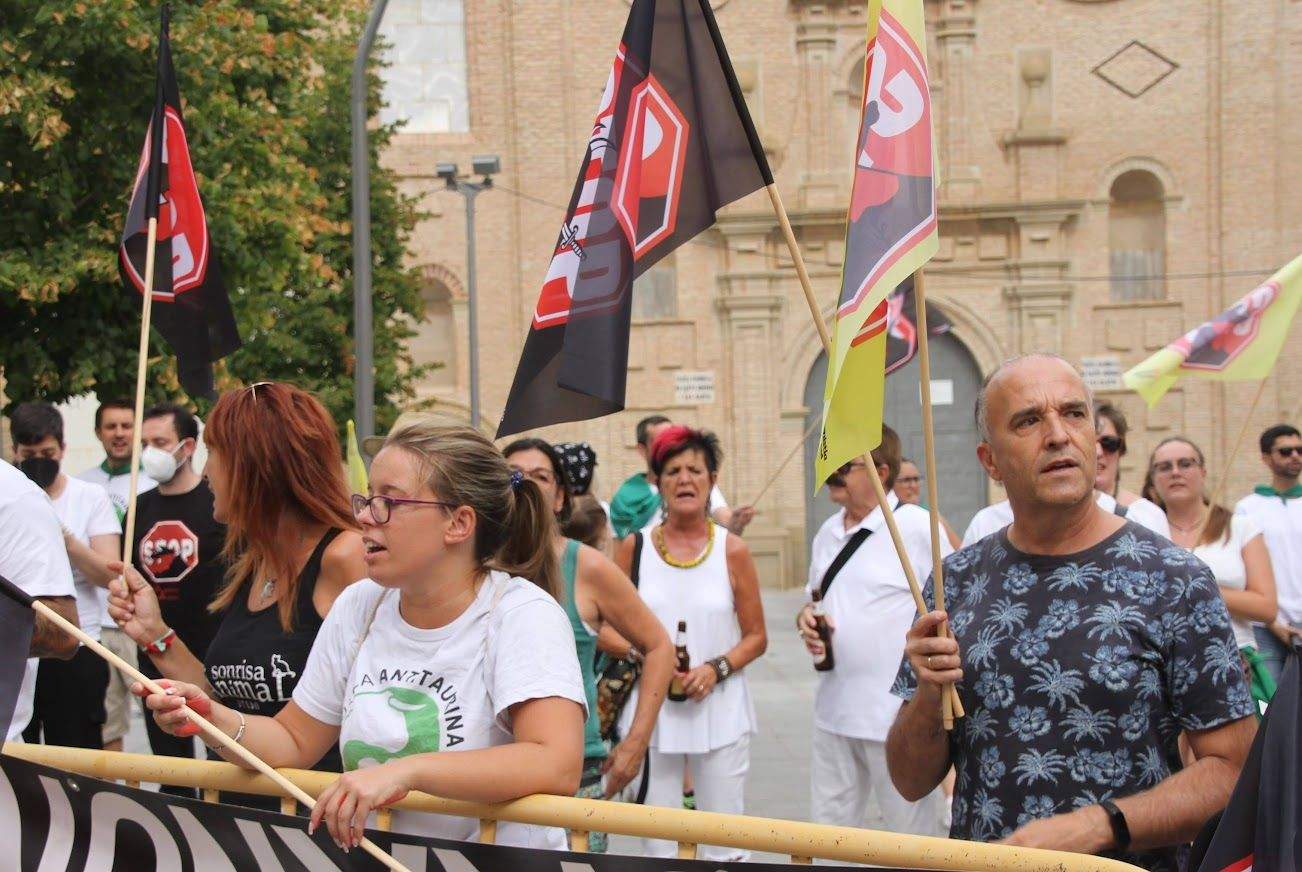 Manifestación antitaurina en San Lorenzo. Foto Carlos Neofato 