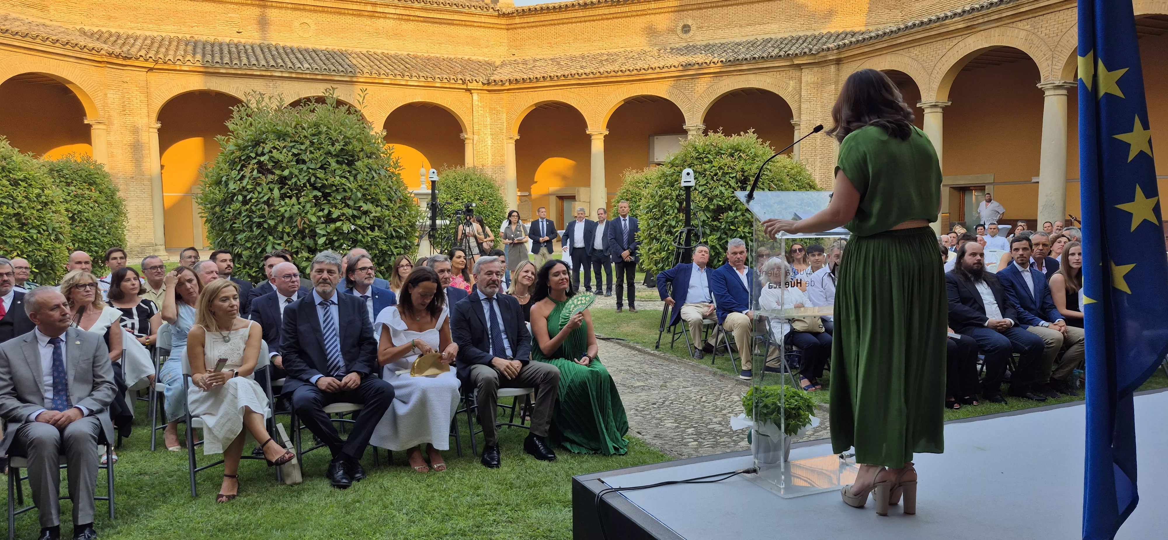 Entrega de la Parrilla de Oro a Ernesto Escar. Foto Myriam Martínez
