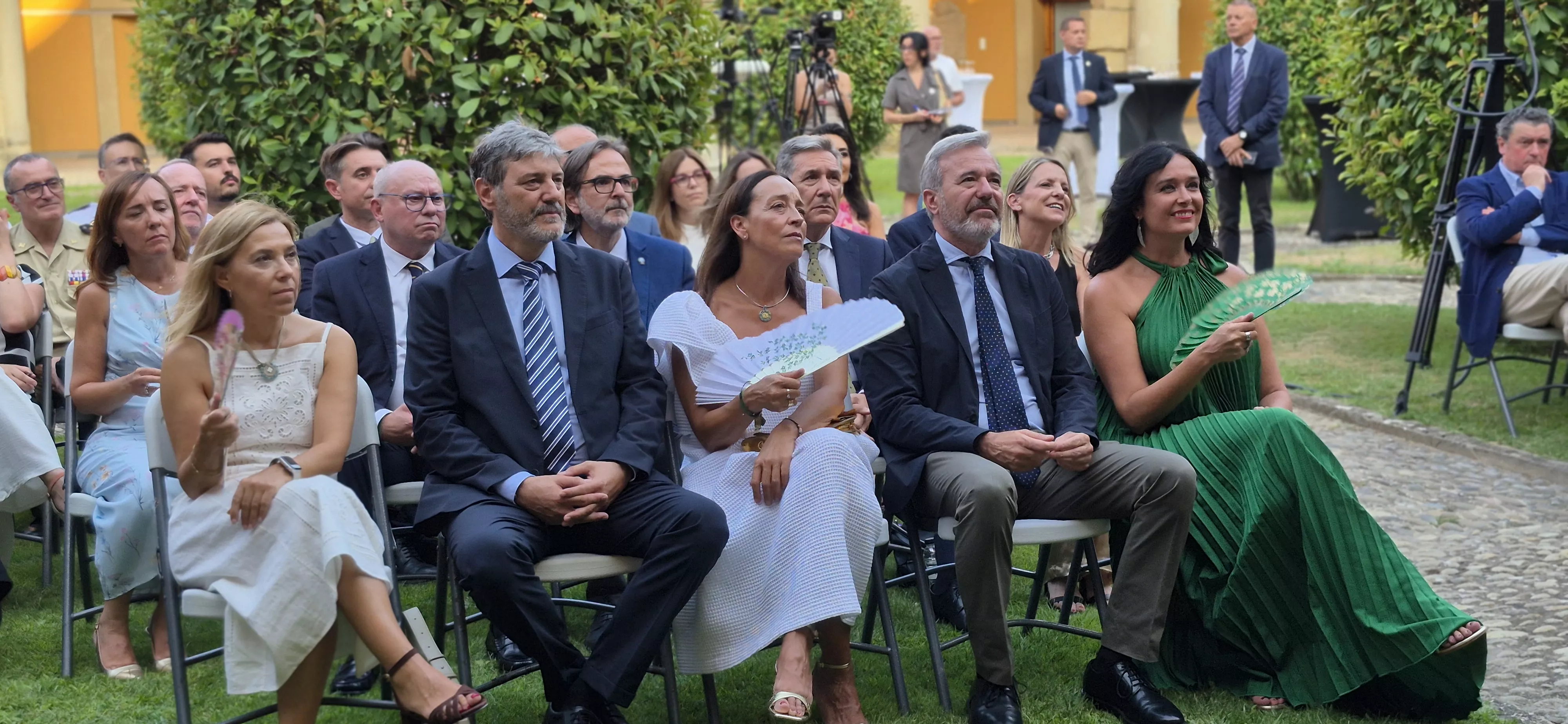 Entrega de la Parrilla de Oro a Ernesto Escar. Foto Myriam Martínez