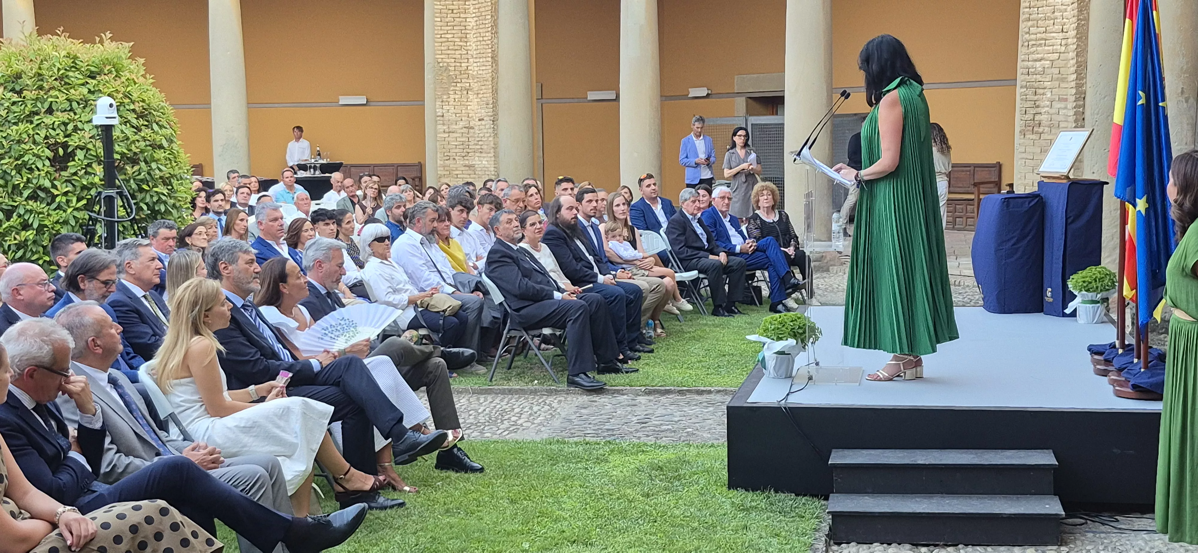 Entrega de la Parrilla de Oro a Ernesto Escar. Foto Myriam Martínez