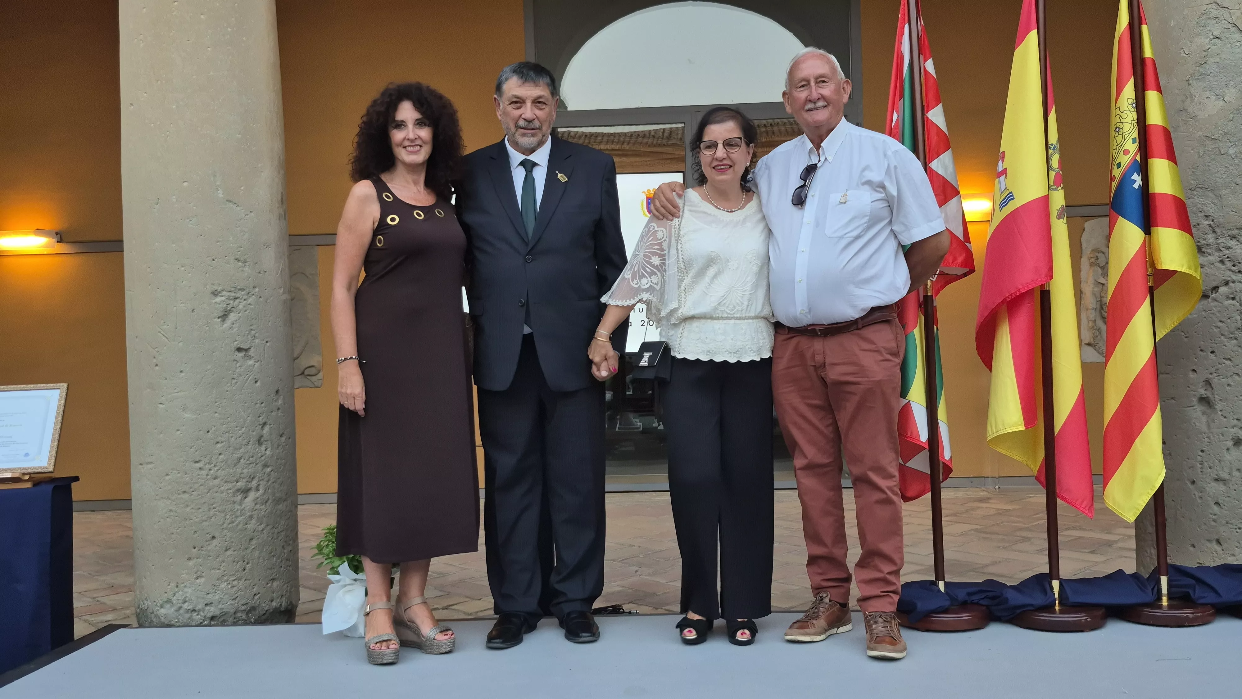 Entrega de la Parrilla de Oro a Ernesto Escar. Foto Myriam Martínez