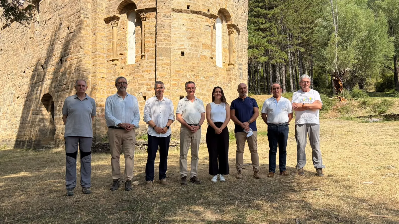 Santa María de Iguácel reabre en agosto con visitas guiadas y transporte gratuito.
