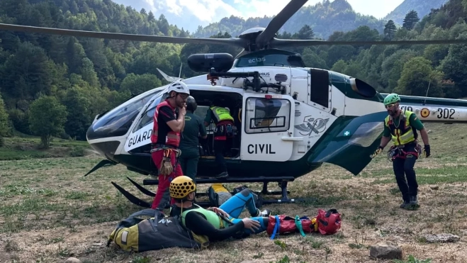 Imagen del rescate en el barranco de Ordiso. Imagen del rescate en el barranco de Ordiso.