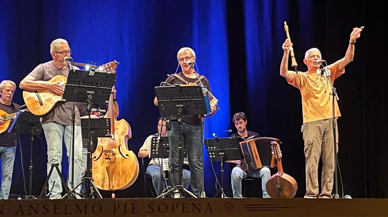 Concierto de Prelaurentis de la Ronda de Boltaña en el Teatro Olimpia. Foto Mercedes Manterola