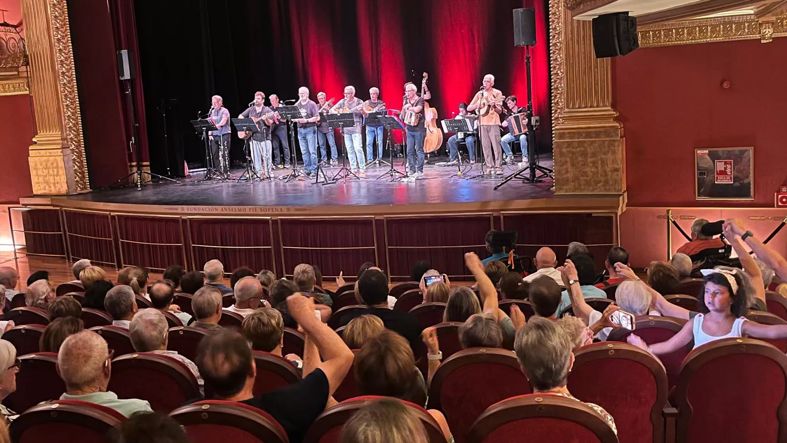 Concierto de Prelaurentis de la Ronda de Boltaña en el Teatro Olimpia. Foto Mercedes Manterola