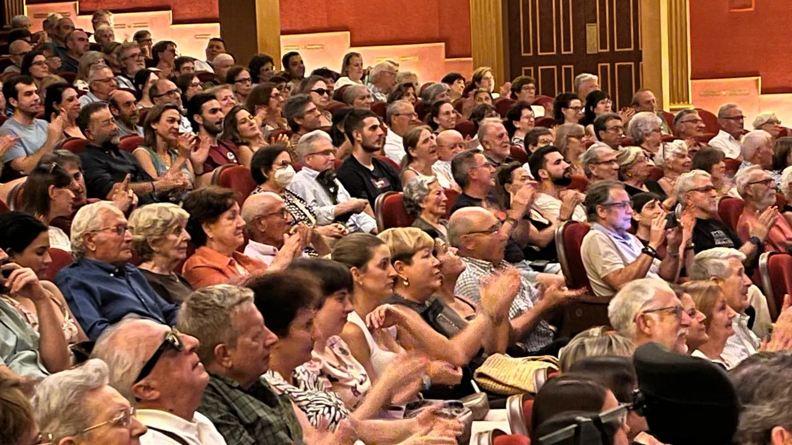 Concierto de Prelaurentis de la Ronda de Boltaña en el Teatro Olimpia. Foto Mercedes Manterola
