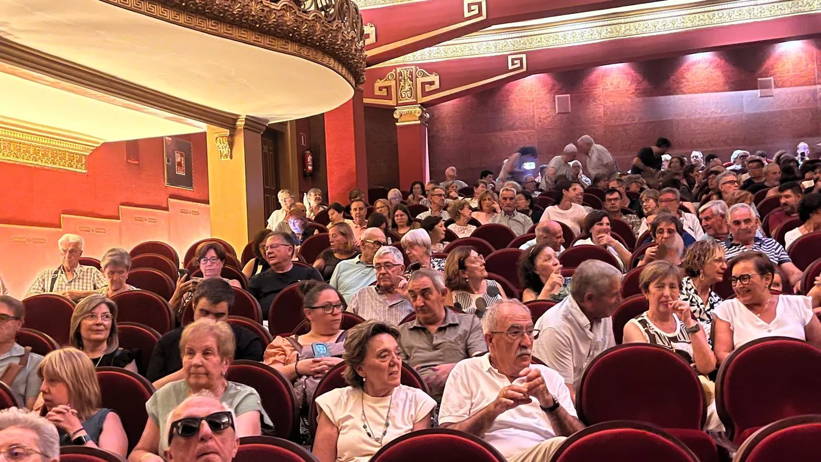 Concierto de Prelaurentis de la Ronda de Boltaña en el Teatro Olimpia. Foto Mercedes Manterola