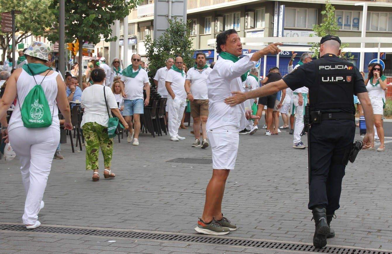 Manifestación antitaurina en San Lorenzo. Foto Carlos Neofato 