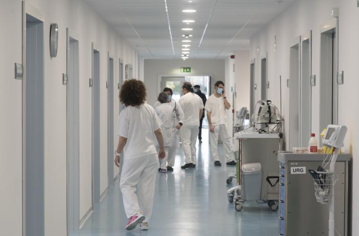 Imágenes de las nuevas urgencias del Hospital San Jorge ya en funcionamiento. Foto GA