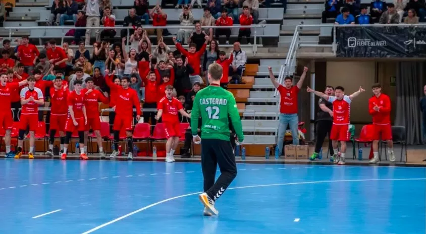 Casterad hará su quinta pretemporada dentro de los canteranos de Bada Huesca