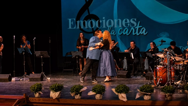 Emociones de Nuestra Tierra en el Teatro Olimpia. Foto Myriam Martínez Emociones de Nuestra Tierra en el Teatro Olimpia. Foto Myriam Martínez