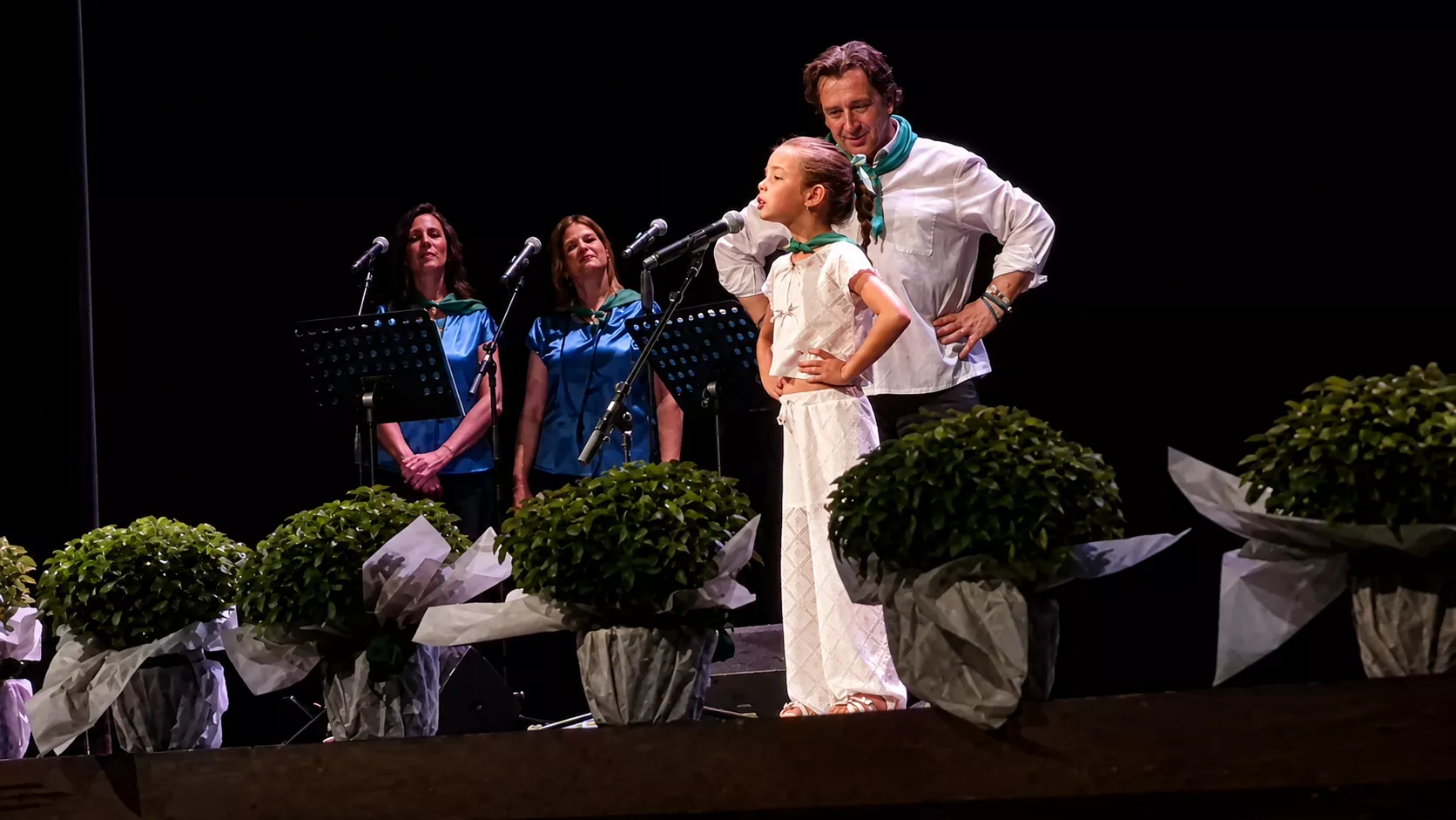 Emociones de Nuestra Tierra en el Teatro Olimpia. Foto Myriam Martínez