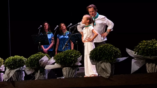 Emociones de Nuestra Tierra en el Teatro Olimpia. Foto Myriam Martínez Emociones de Nuestra Tierra en el Teatro Olimpia. Foto Myriam Martínez
