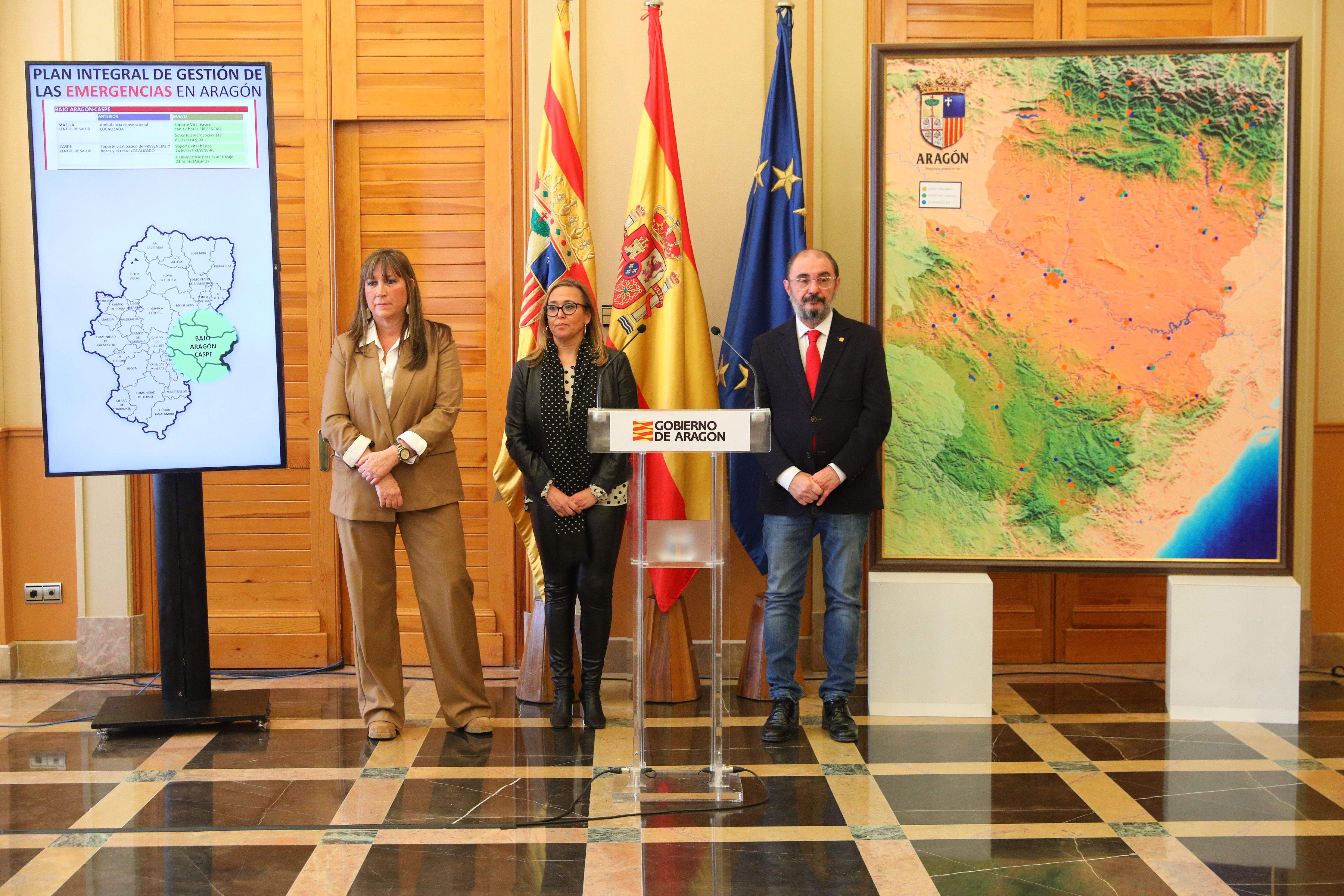 Sira Repollés, Mayte Pérez y Javier Lambán han presentado el Plan Integral de Gestión de las Emergencias de Aragón.